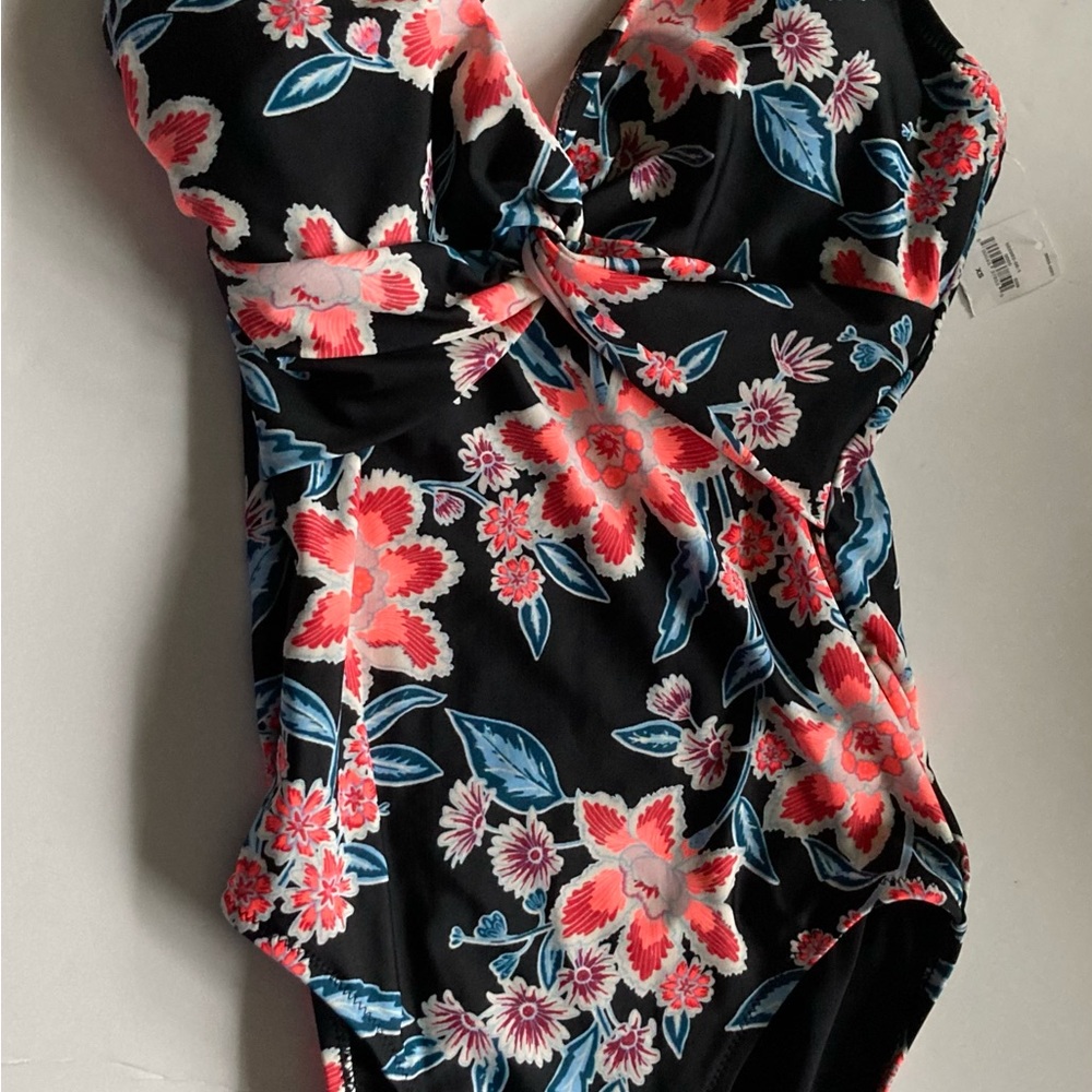 New xs one piece swimsuit